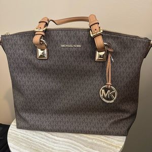 NWT Michael Kors Tote